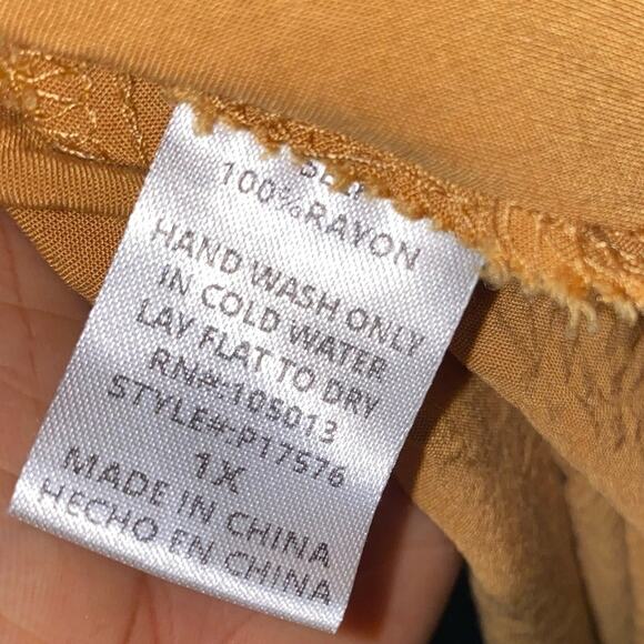 Savanna Jane Marigold Embroidered Long Sleeve Blouse Plus Size 1X - Picture 11 of 12